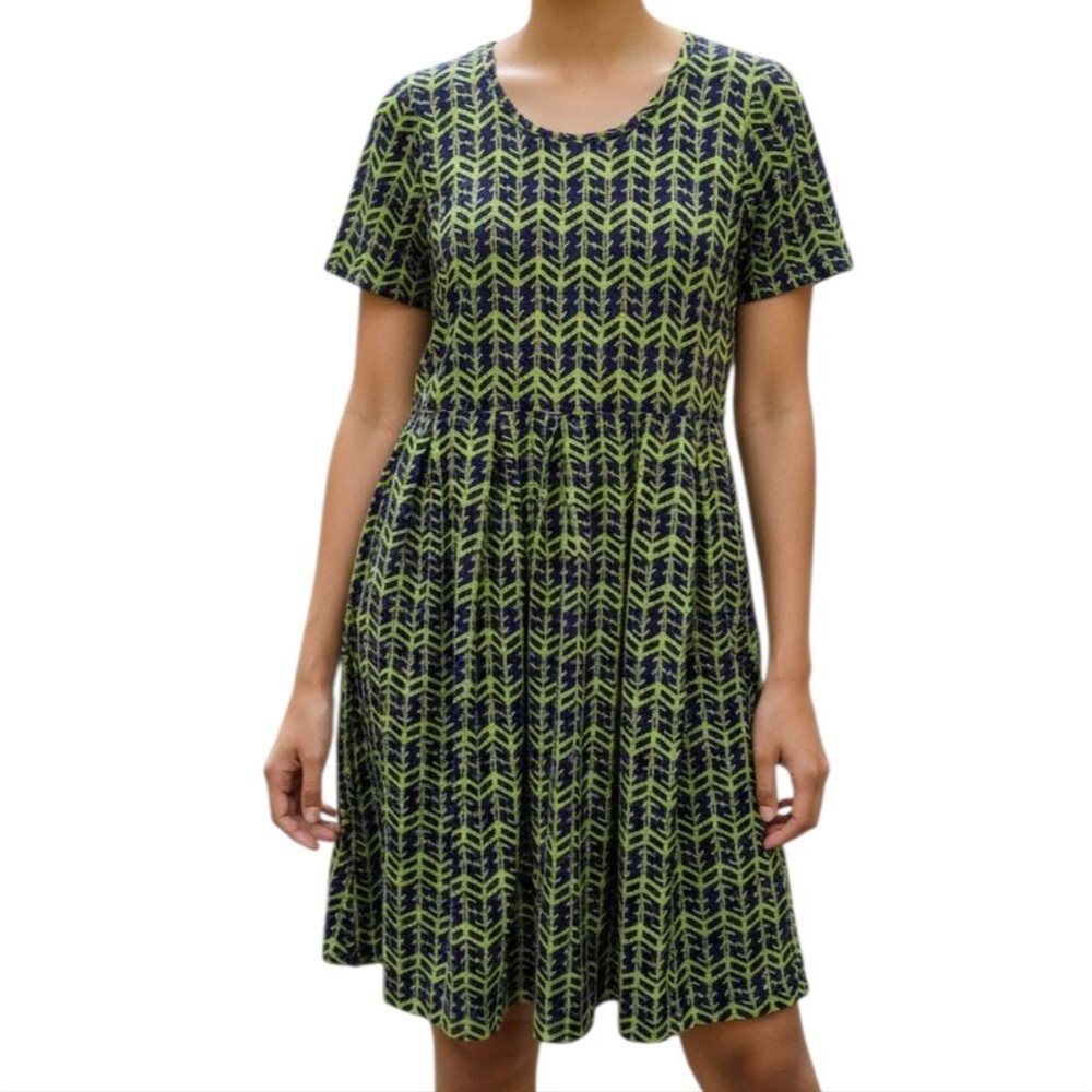 LulaRoe Amelia Stylish Green and Black Patterned Midi Dress - NWT